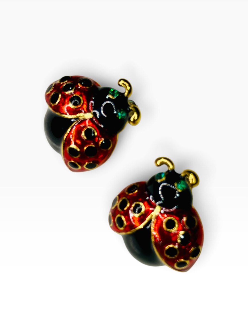 Vintage Y2K Gold Tone Red Enamel Ladybug Pierced Earrings Cottagecore Insect